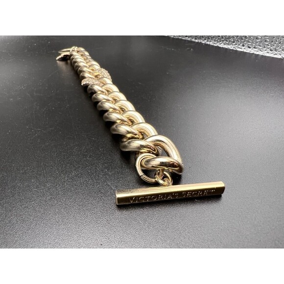 Victoria's Secret Chain Bracelet with Crystals - Picture 4 of 4